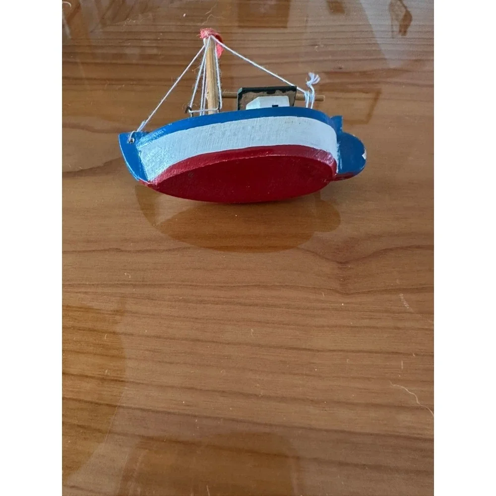 Set of 3 Miniature Wooden‎ Boats Nautical Coastal Decor Rowboat Sailboat Oars